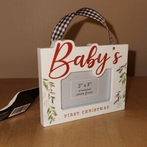 NWT Baby's First Christmas Ornament Photo Frame